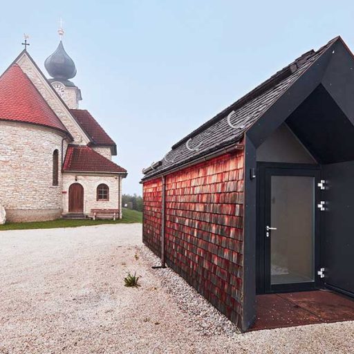 9: Holzbaupreis für besser mit Holz gebaut und handwerkliche Leistungen: Nebengebäude der Filialkirche Stein an der Enns